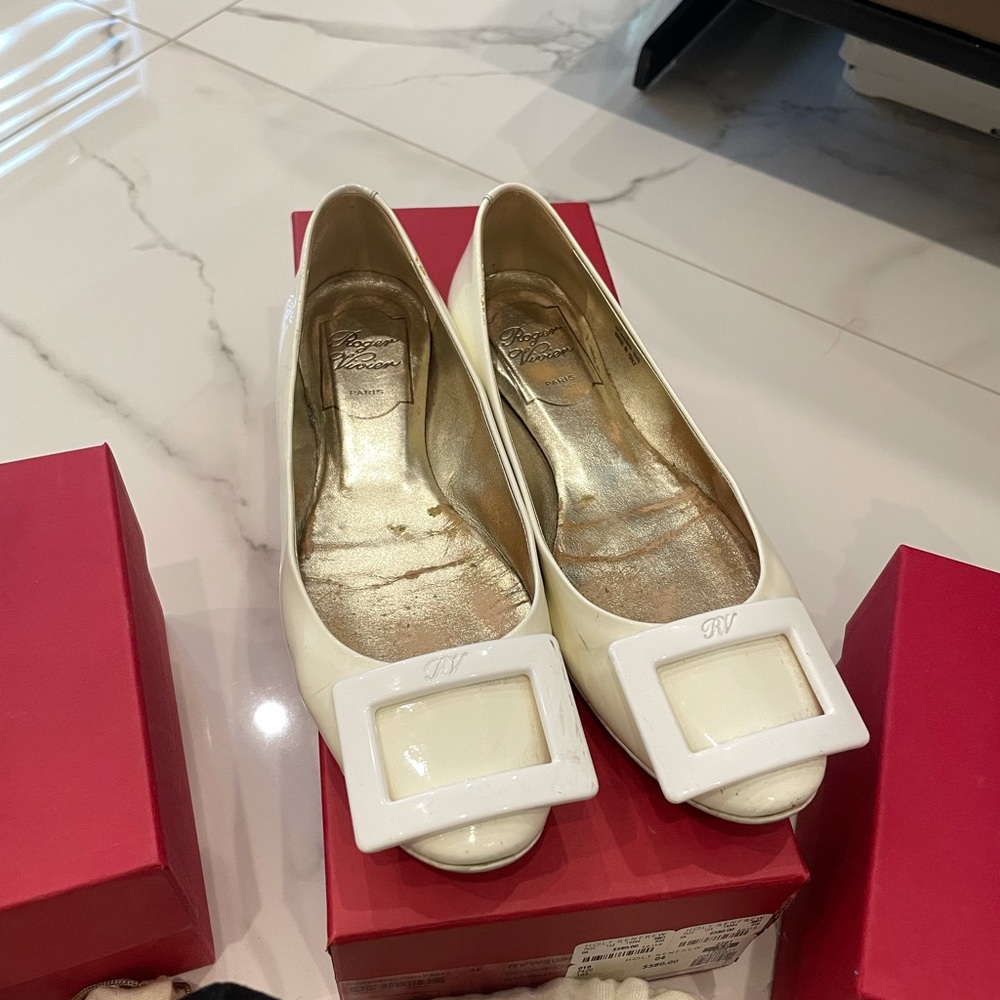Roger vivier ballerina flats white size 35